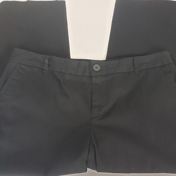 G. H. Bass & Co Black Cropped Pants womens size 10 L - Picture 2 of 6